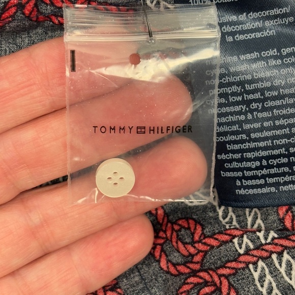 Tommy Hilfiger Woman 3X Button Up LongSleeve Shirt Cotton Mature Business Office - Picture 10 of 14